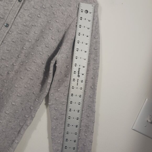 Isaac Mizrahi, NWOT Gray Cashmere Cardigan Sweater Bubble Texture,  LRG, Classic - Picture 13 of 16